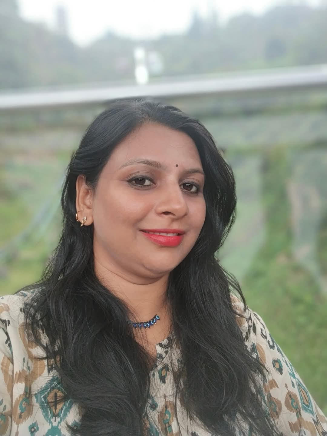 Ar. Uthra